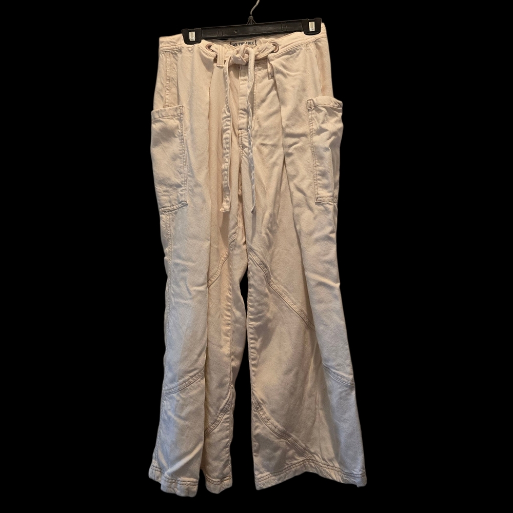 We The Free Cargo Pants 26 Beige Neutral Relaxed Fit Oversized Pockets Bow Tie